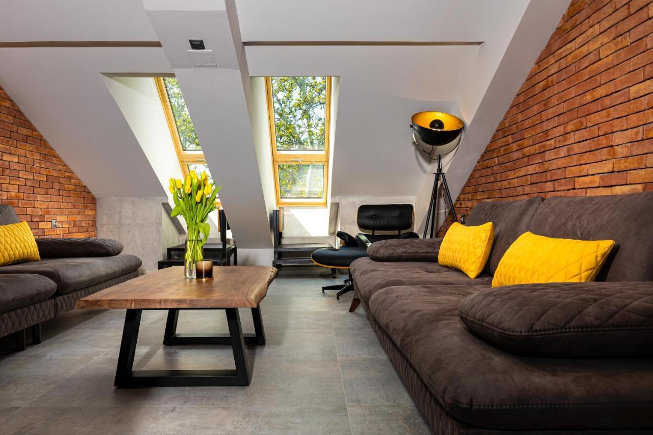 Industrial-Style 2Bd Loft With Parking Spot By Flat Mаnager Leilighet Plovdiv Eksteriør bilde