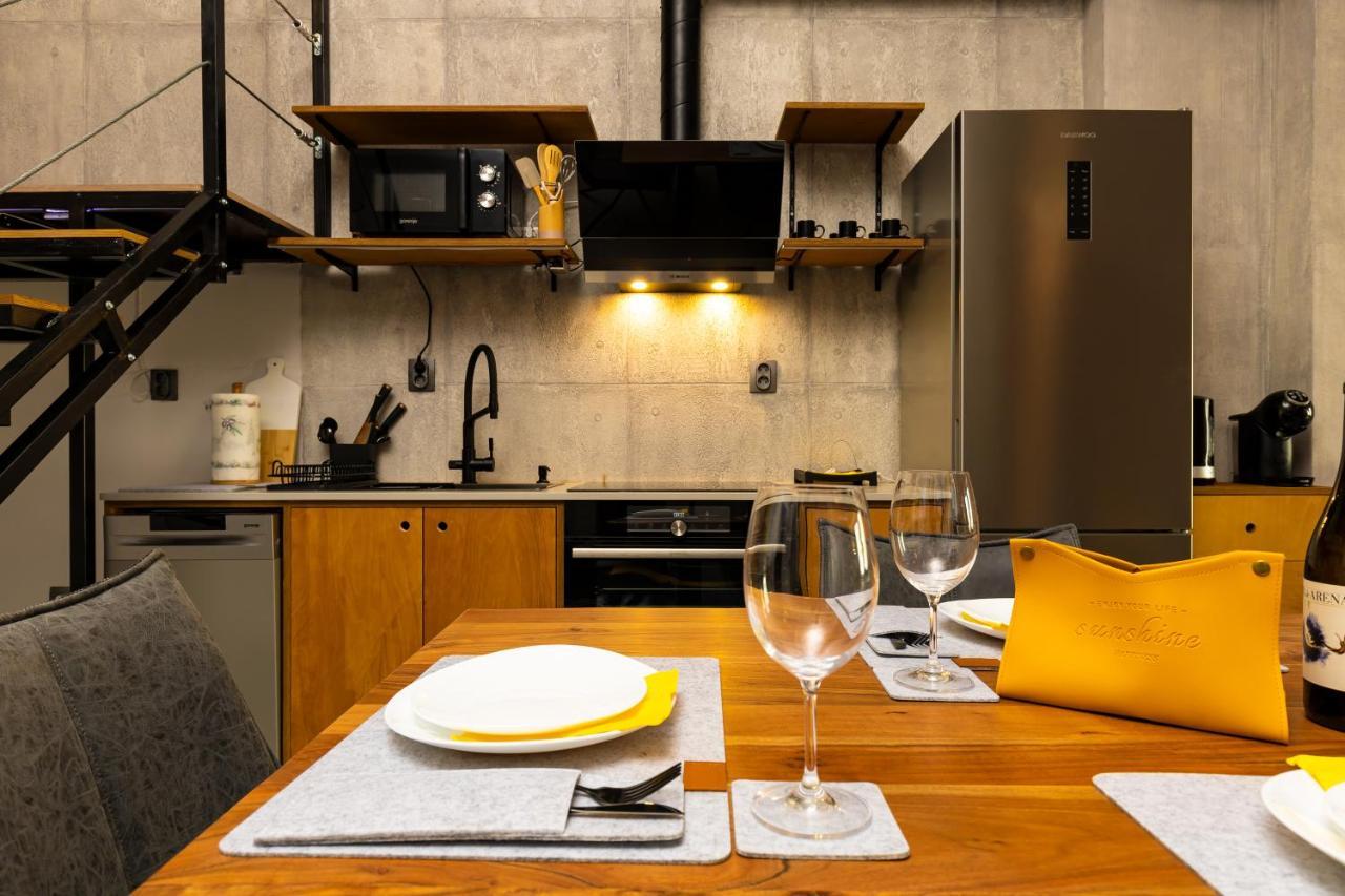Industrial-Style 2Bd Loft With Parking Spot By Flat Mаnager Leilighet Plovdiv Eksteriør bilde