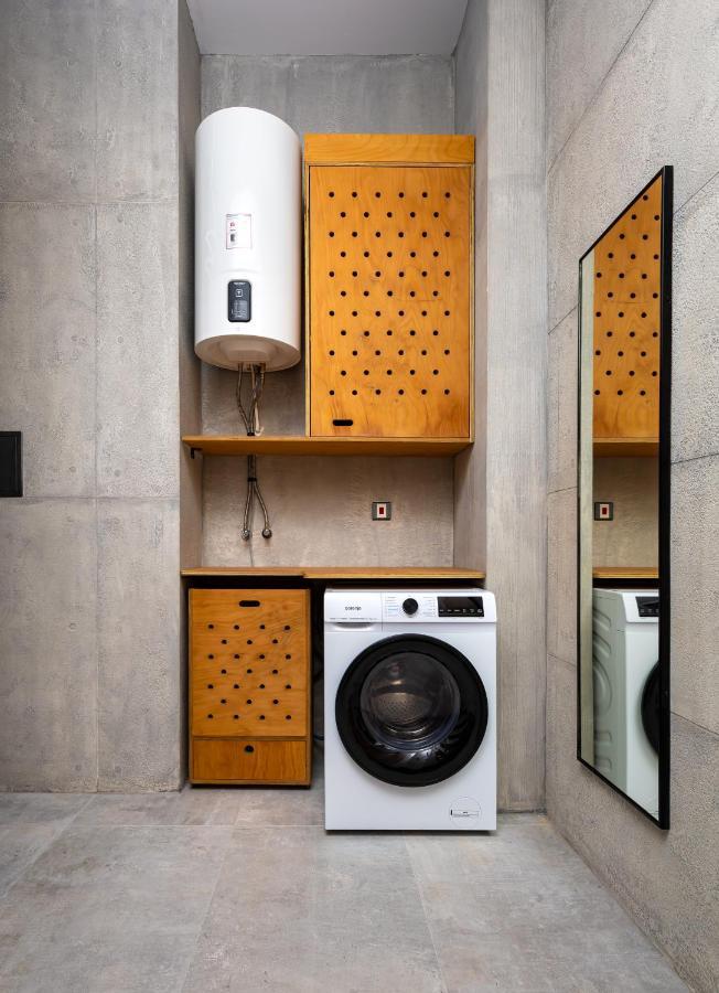 Industrial-Style 2Bd Loft With Parking Spot By Flat Mаnager Leilighet Plovdiv Eksteriør bilde