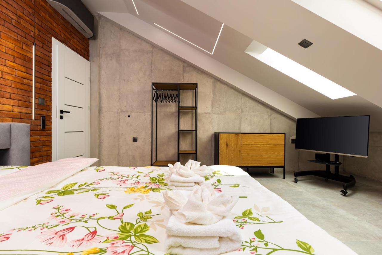 Industrial-Style 2Bd Loft With Parking Spot By Flat Mаnager Leilighet Plovdiv Eksteriør bilde